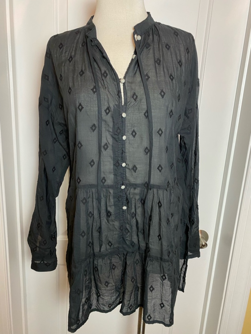 Anthropologie Pilcro Black Tunic Blouse Size M Oversized Tiered Peasant Boho